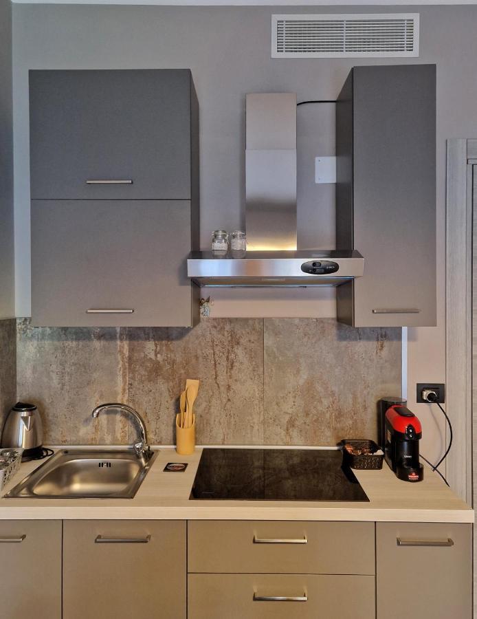 Mister Barolo Apartments Langhe Новело Екстер'єр фото