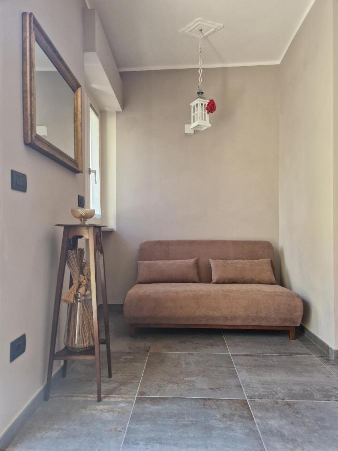 Mister Barolo Apartments Langhe Новело Екстер'єр фото